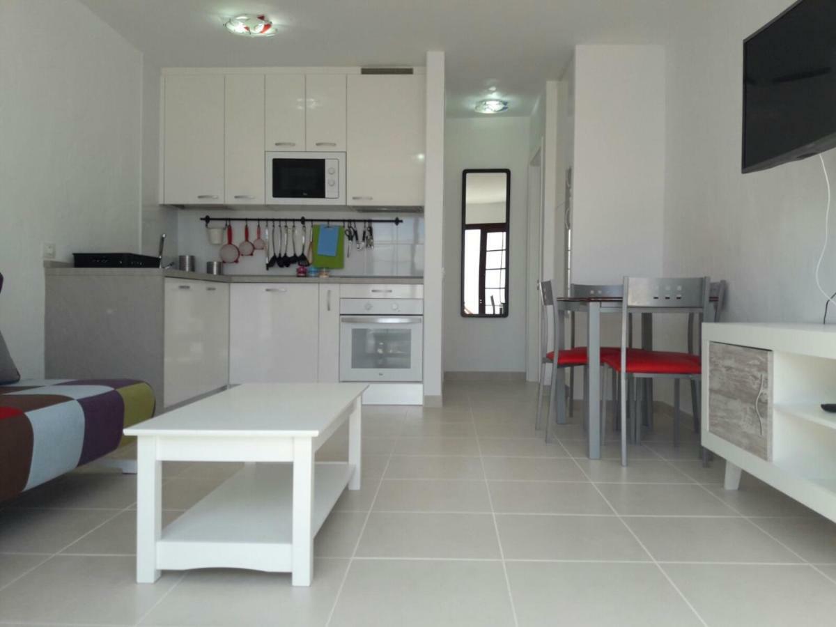 Sun Luz Apartments 84 Caleta De Fuste Exterior photo